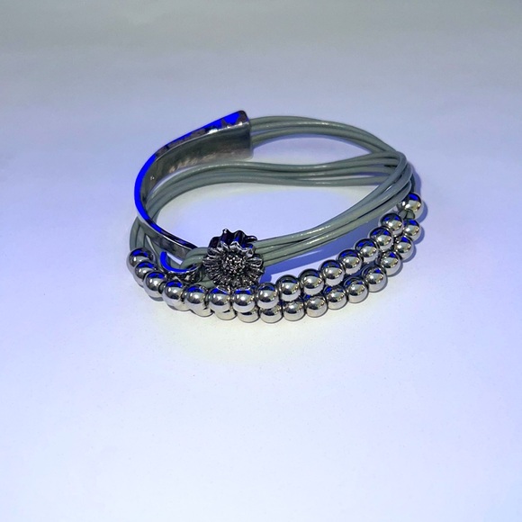 NWOT CATO Wrap Around Sea Foam Rope Bracelet with Clasp - Picture 5 of 7